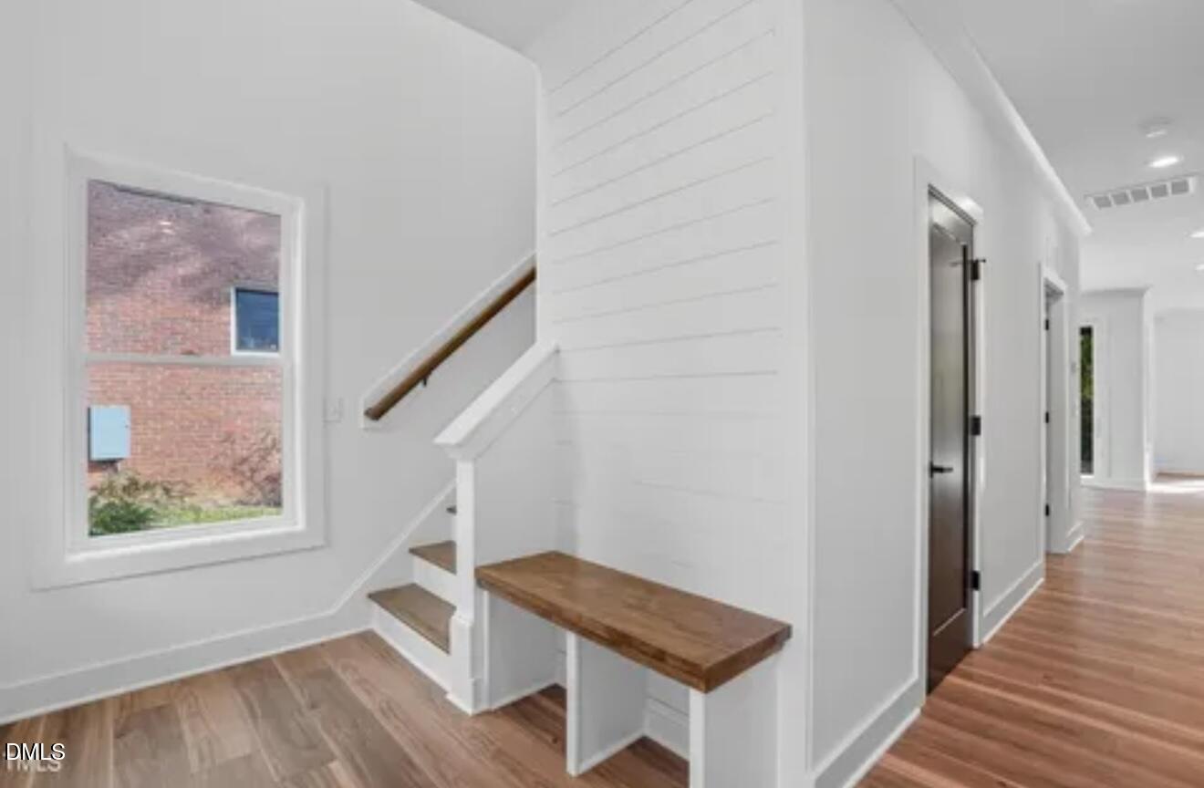 304 N King Charles Road 102