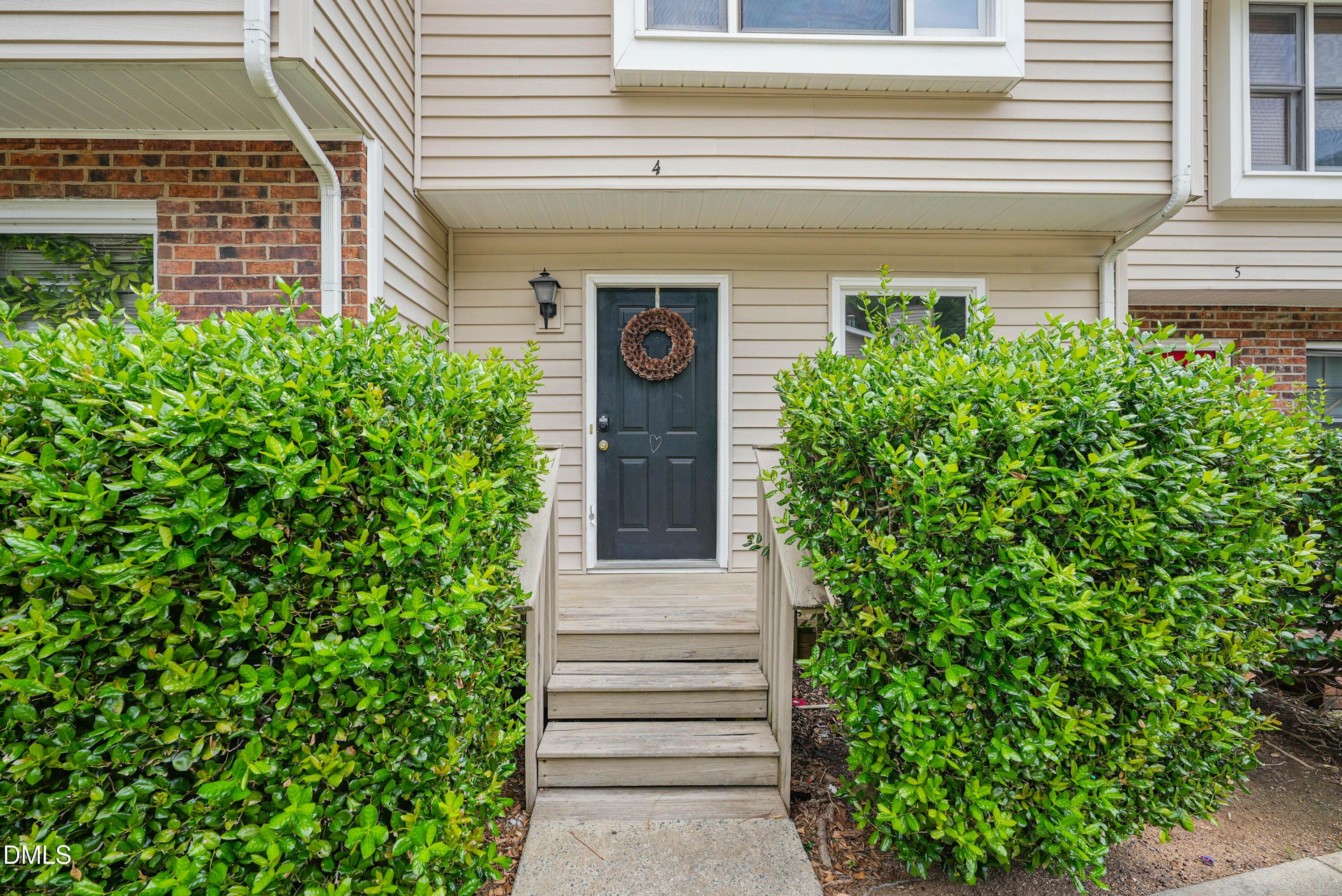 875 Martin Luther King Junior Boulevard Apt 4