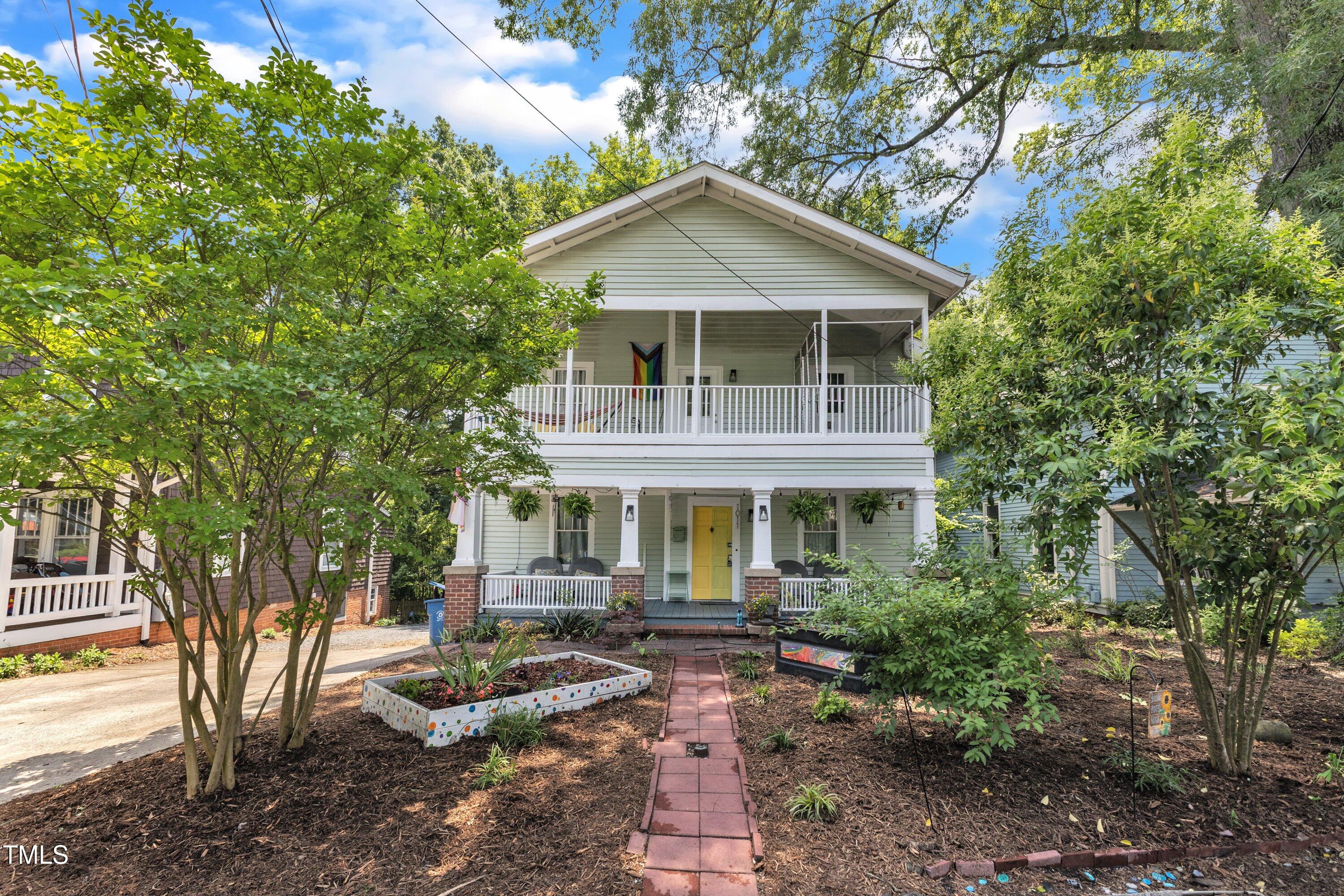 1011 Burch Avenue