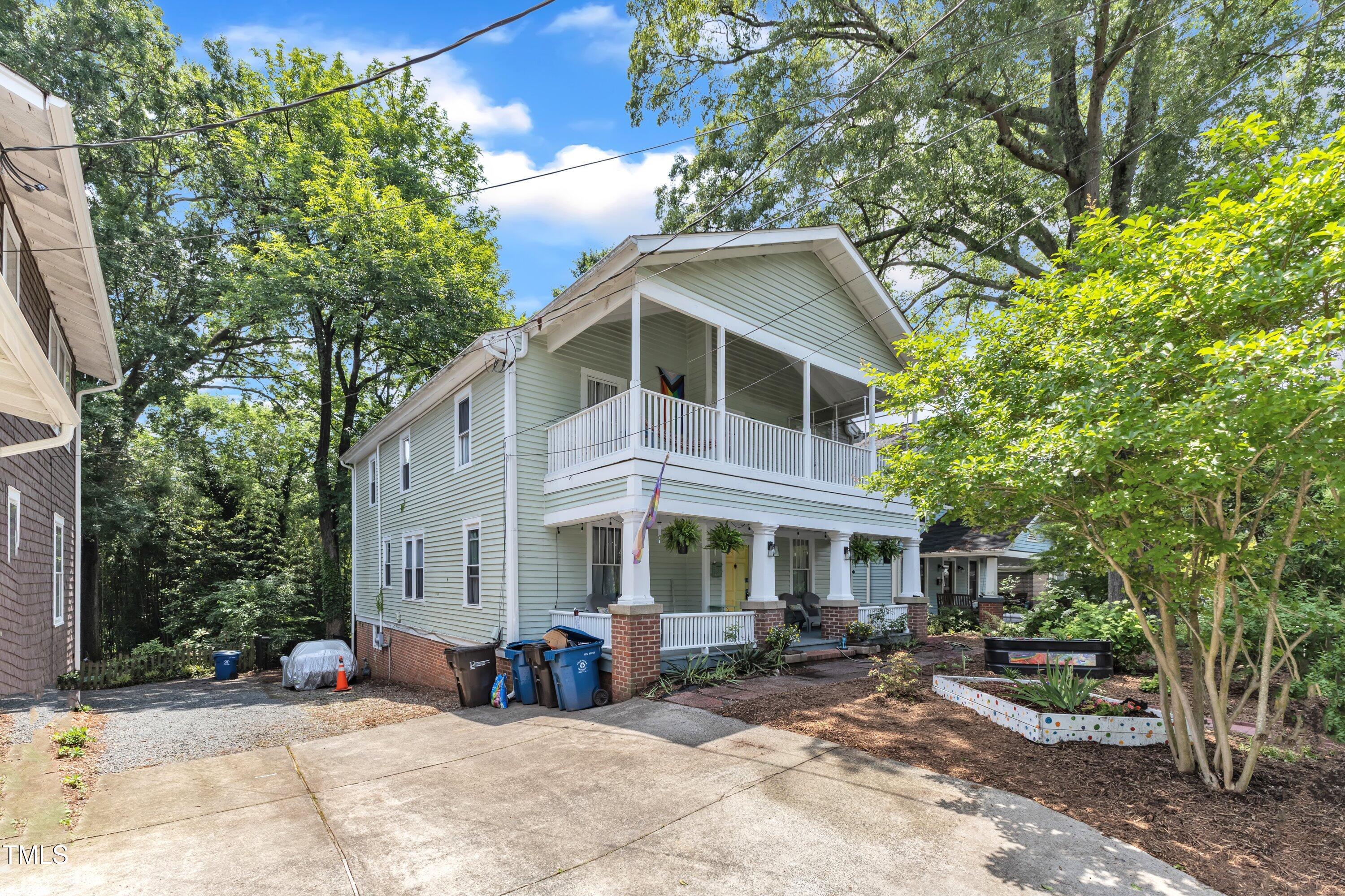 1011 Burch Avenue