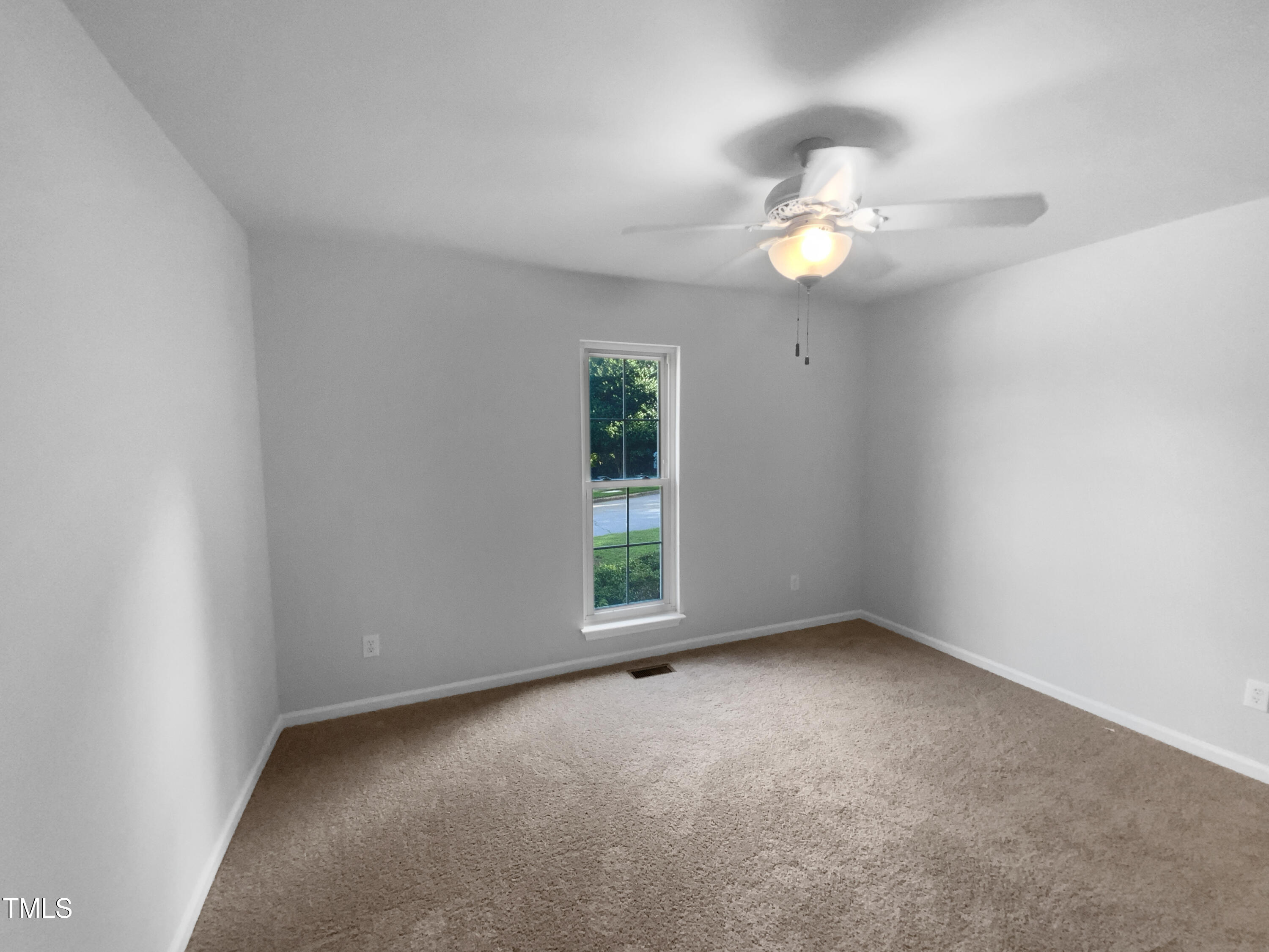 201 W Wyatts Pond Lane