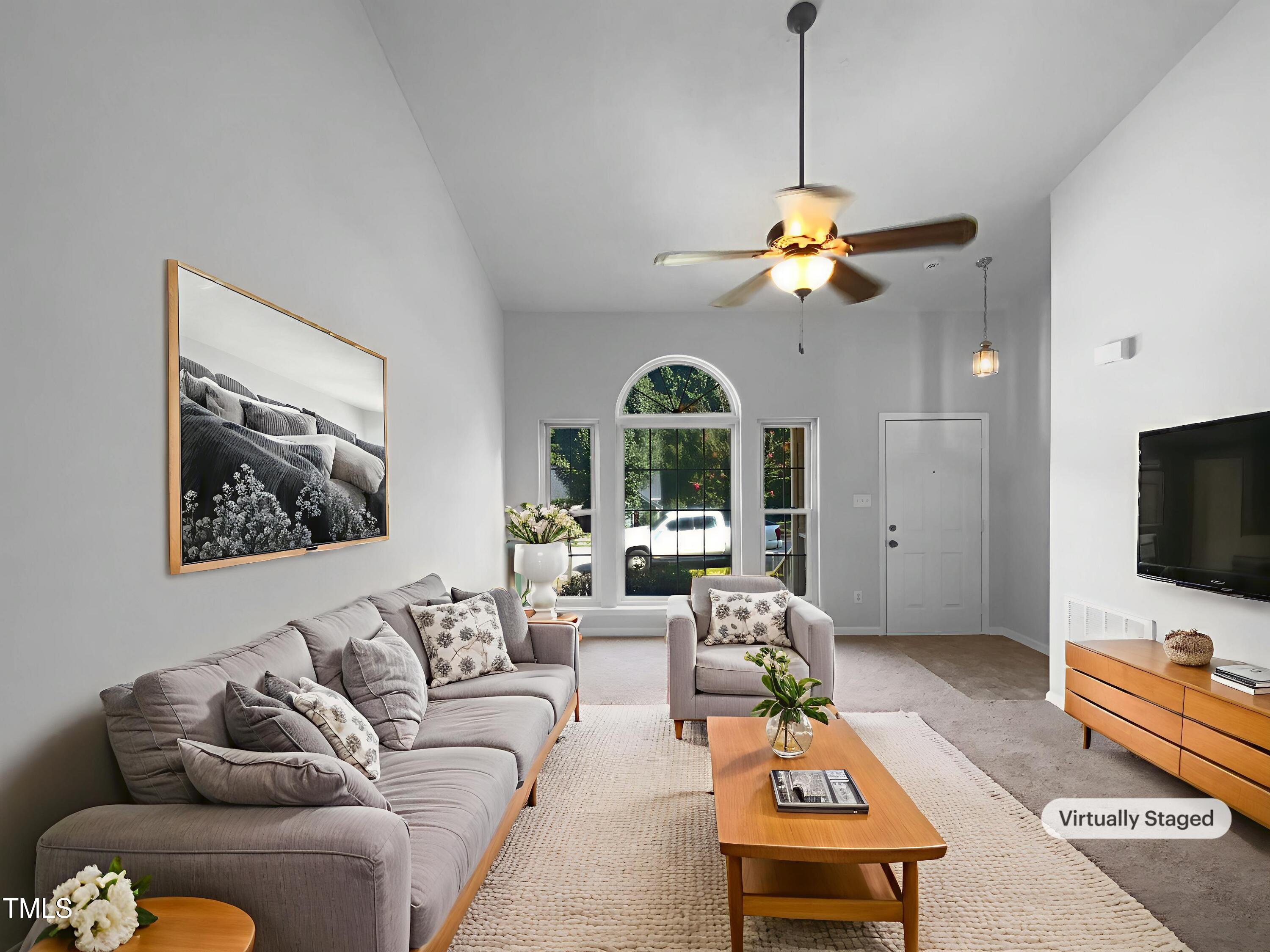 201 W Wyatts Pond Lane