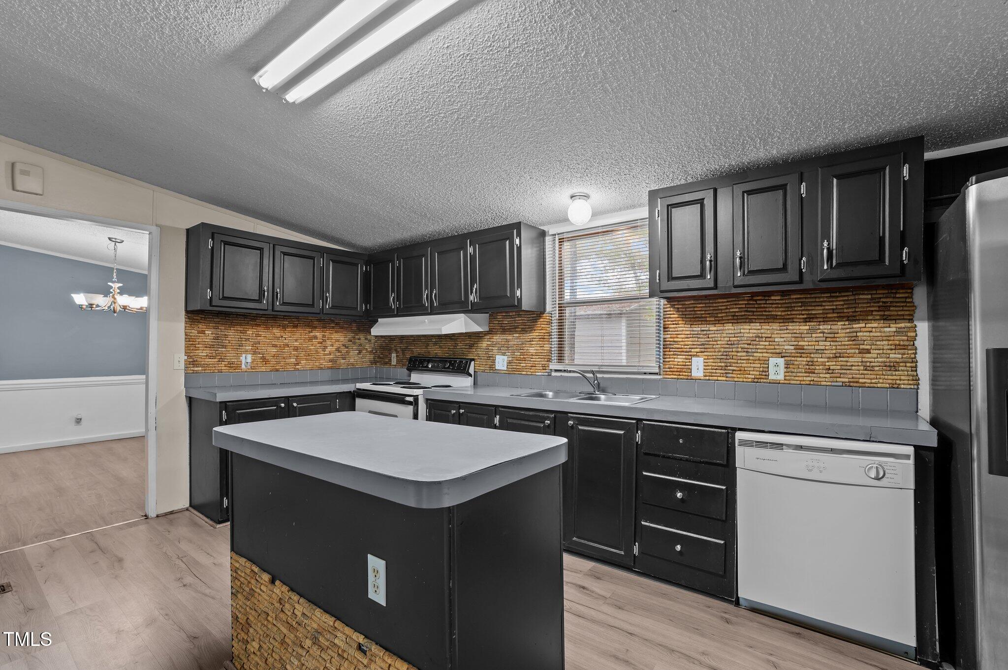 12561 Talon Drive
