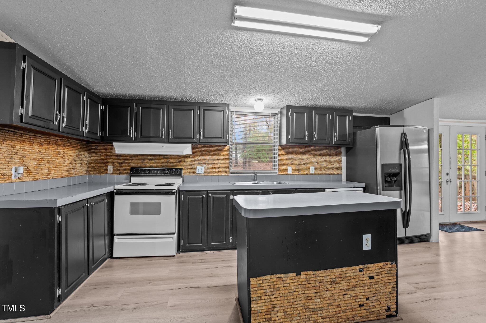 12561 Talon Drive