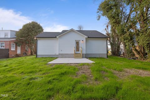 A home in Dunn