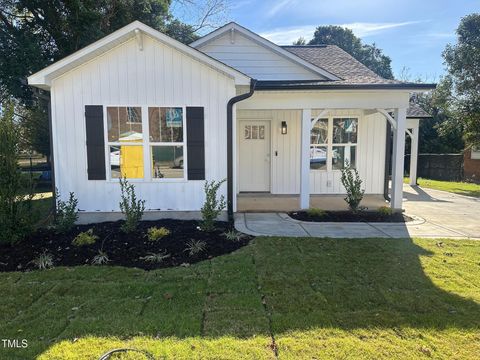 A home in Dunn