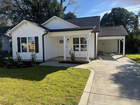 A home in Dunn