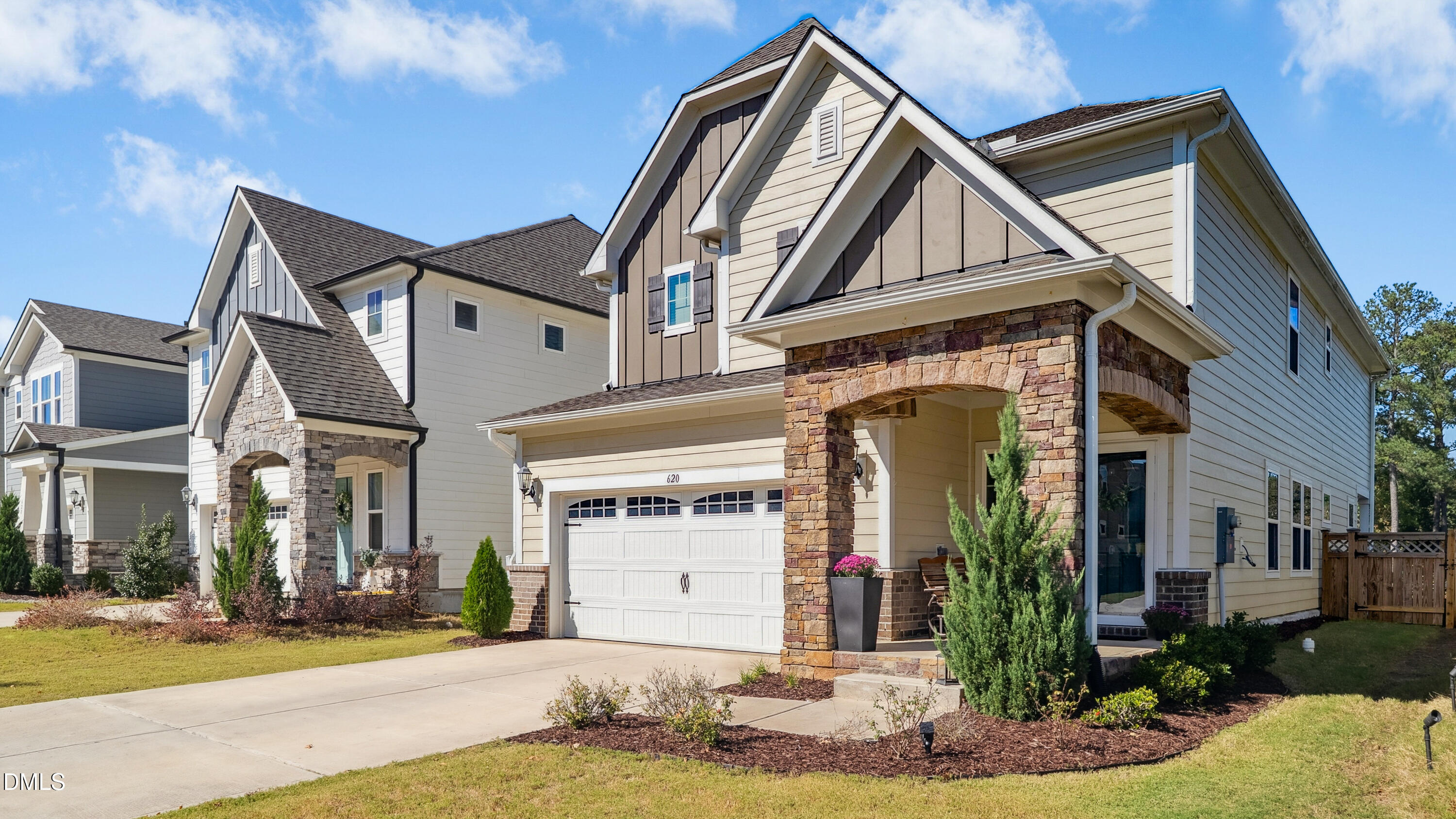 620 Sage Oak Lane
