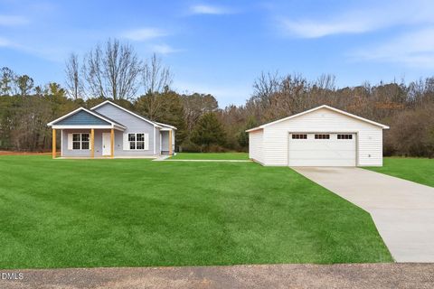 2685 Collins Mill Road Castalia NC 27816