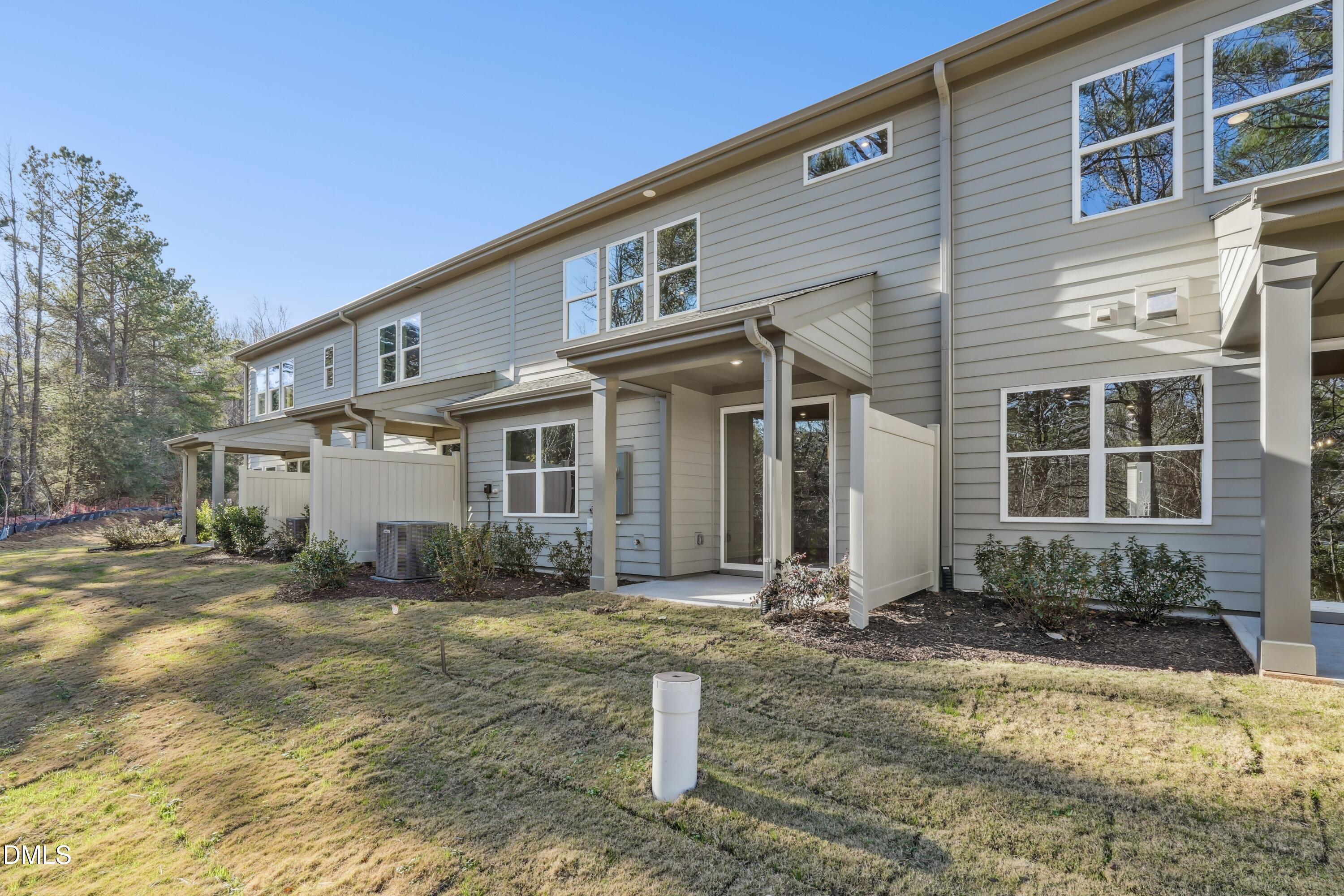 406 Kipling Lane