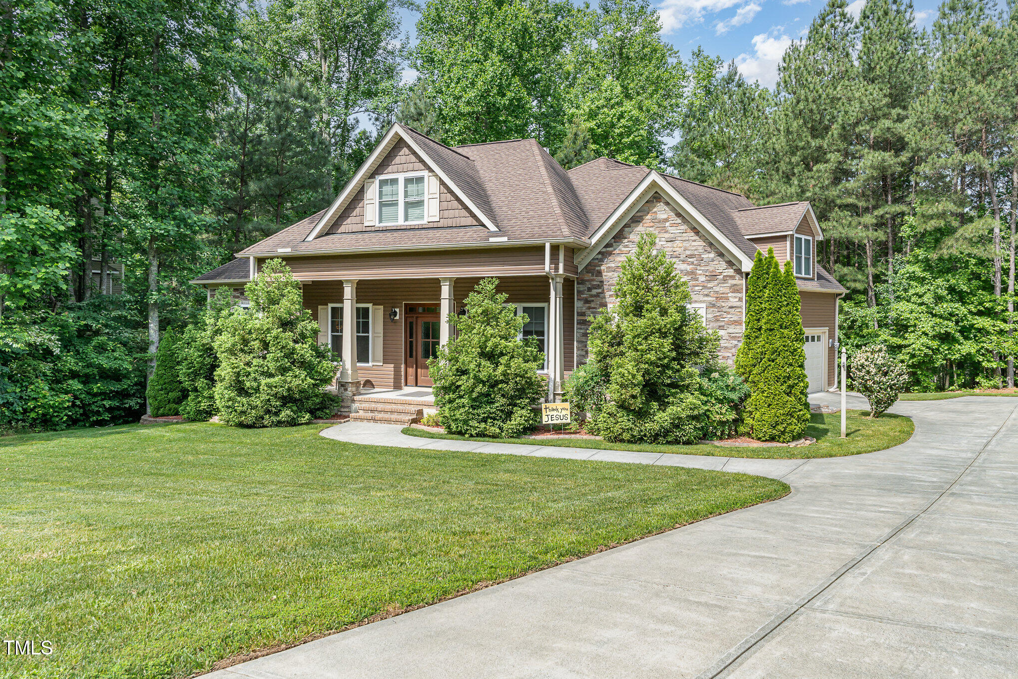 1619 Carriage Drive