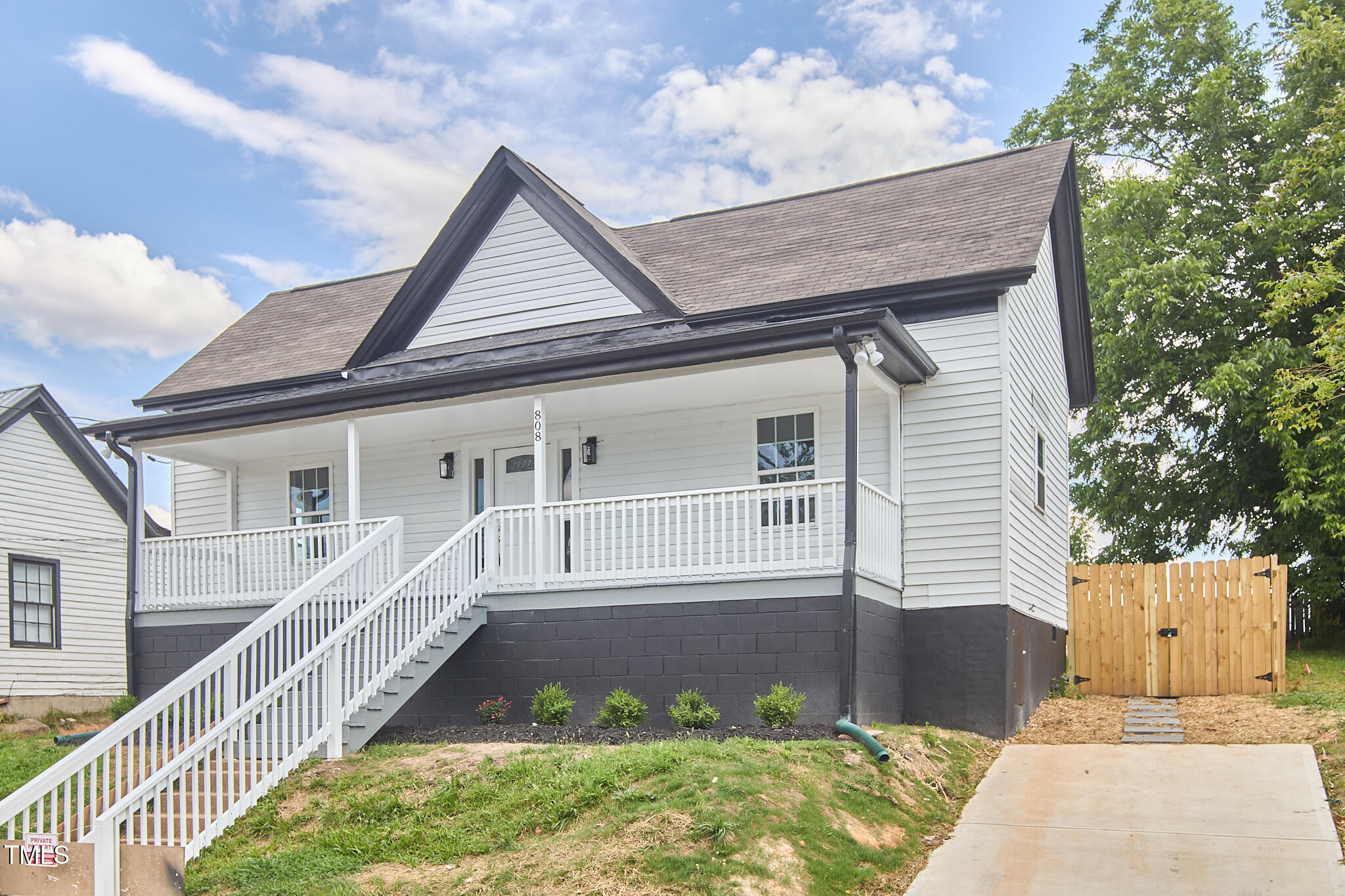 808 Eva Street