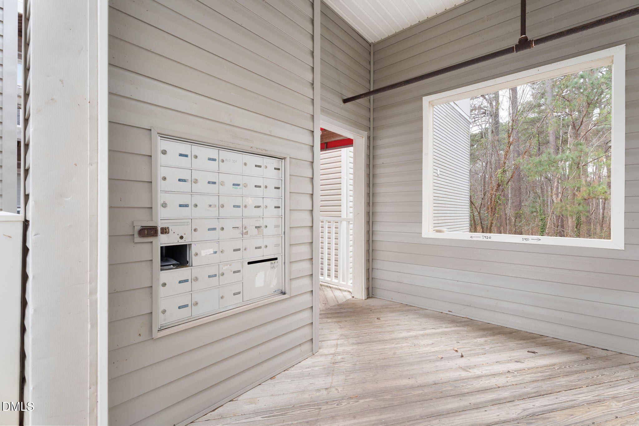 1420 Collegiate Circle