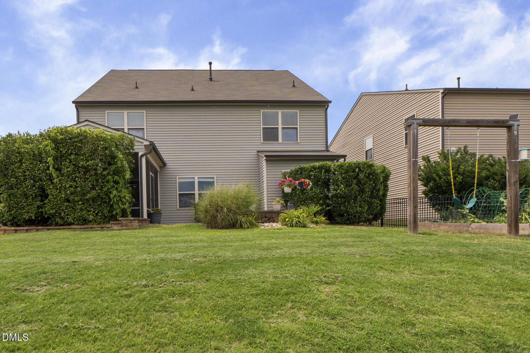 2504 Averon Drive