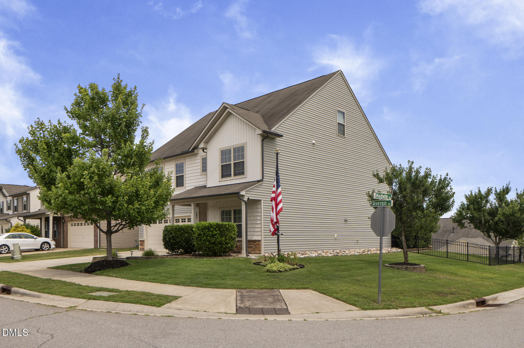 2504 Averon Drive