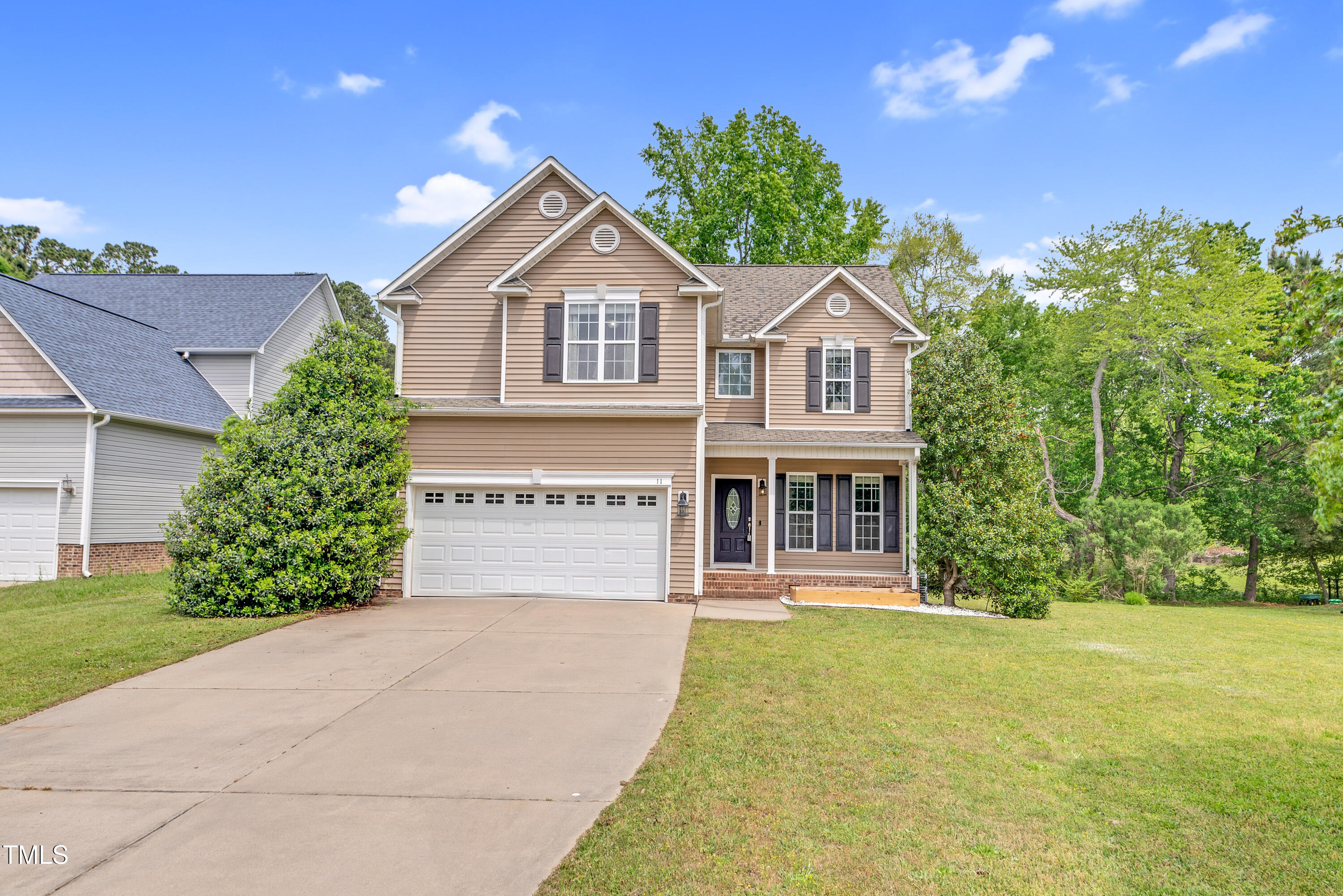 11 Glen Valley Court