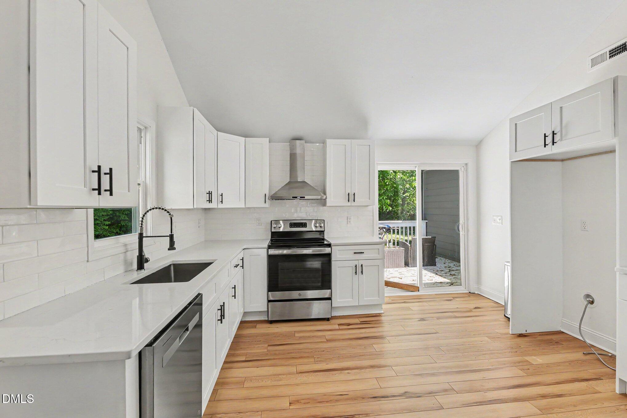 111 Dunstan Avenue