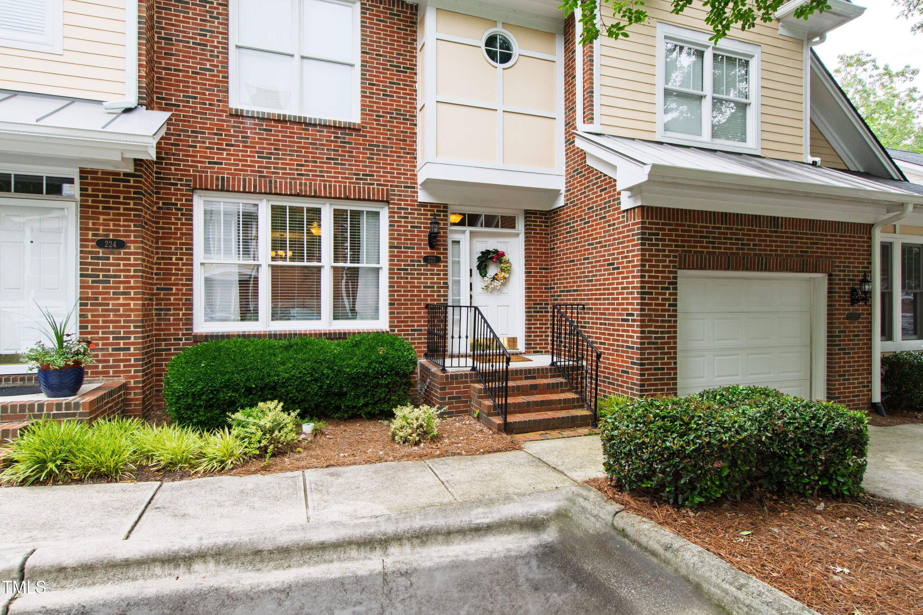 222 Ashton Hall Lane