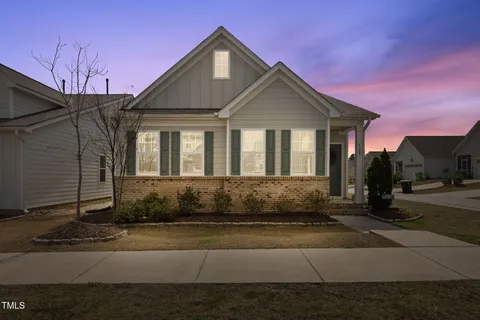 MLS: 10083893