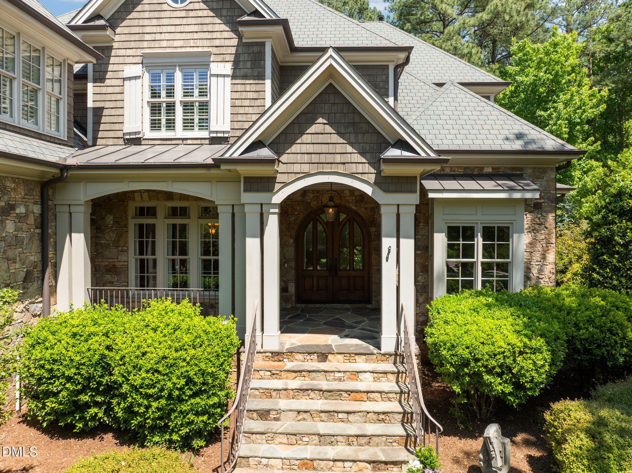 1112 Ladowick Lane