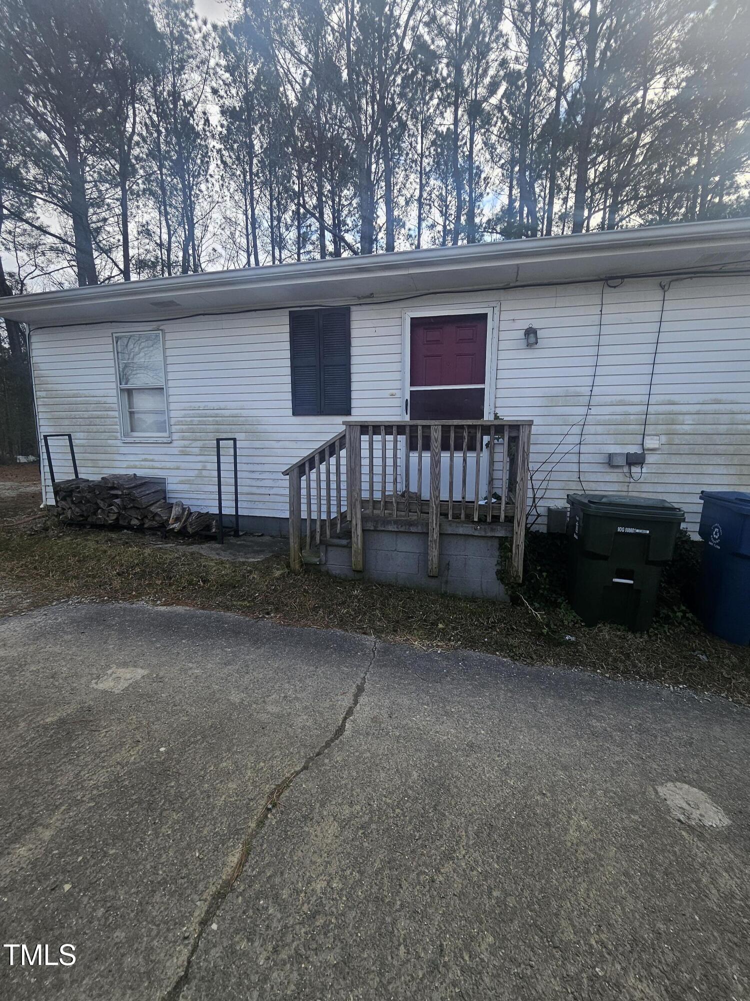 4805 Barbee Road