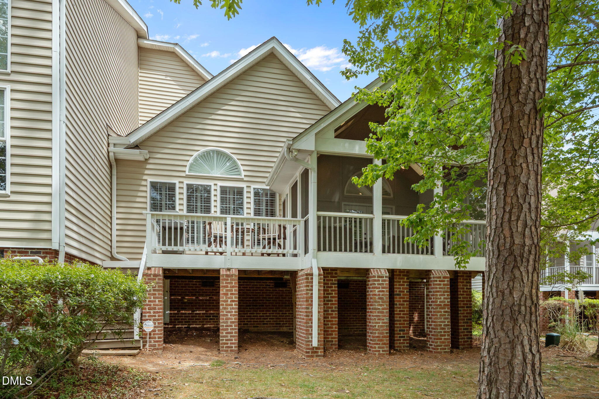 9331 Fawn Lake Drive
