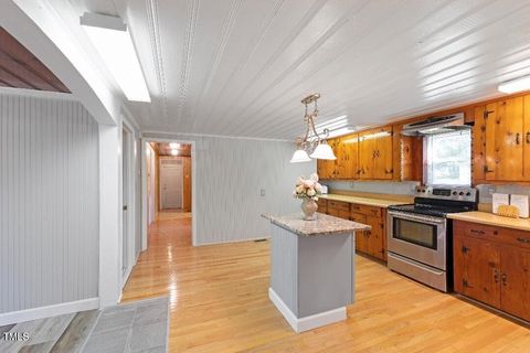 803 Hare Street Selma NC 27576