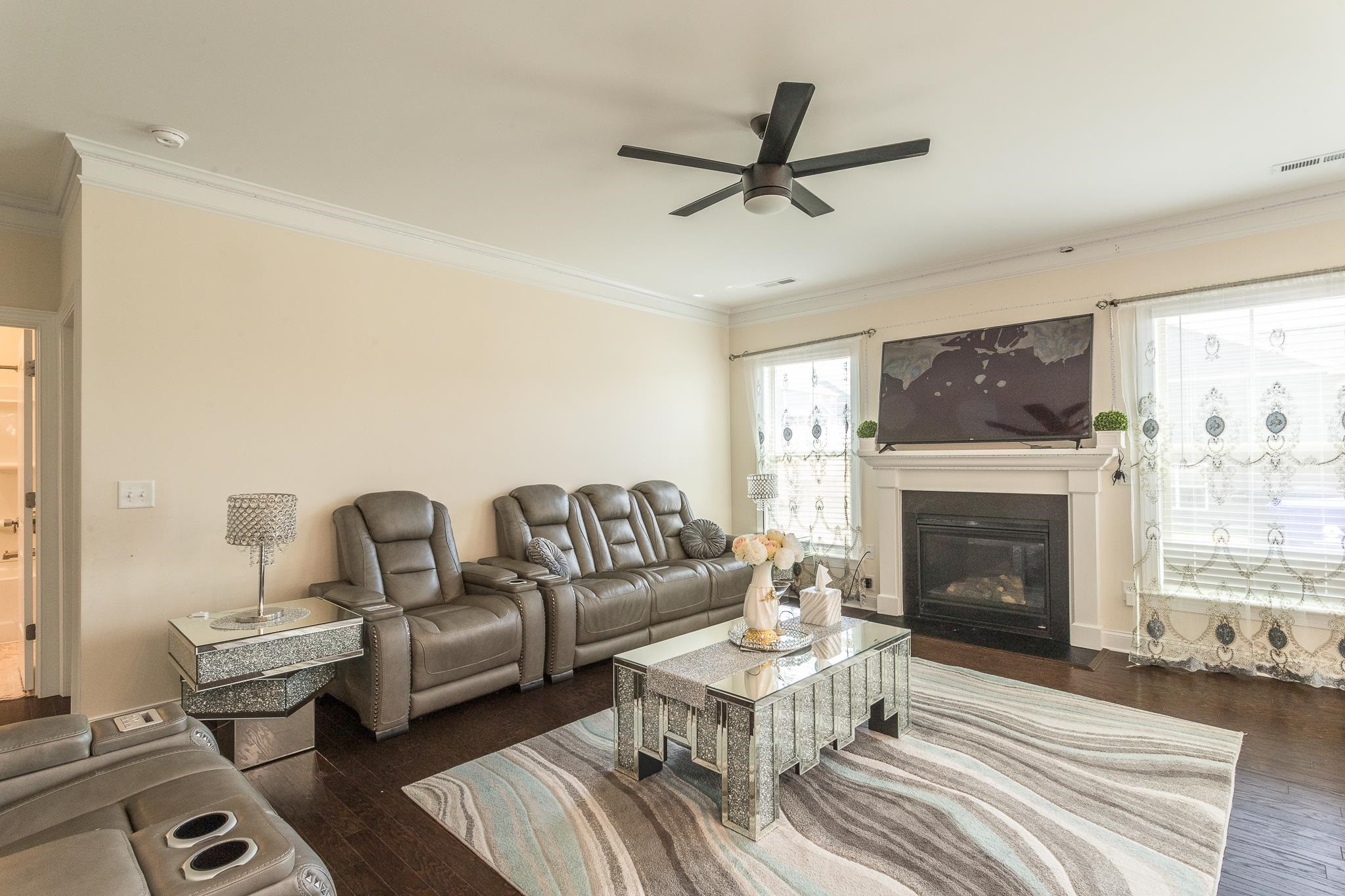 1102 Dartmouth Drive