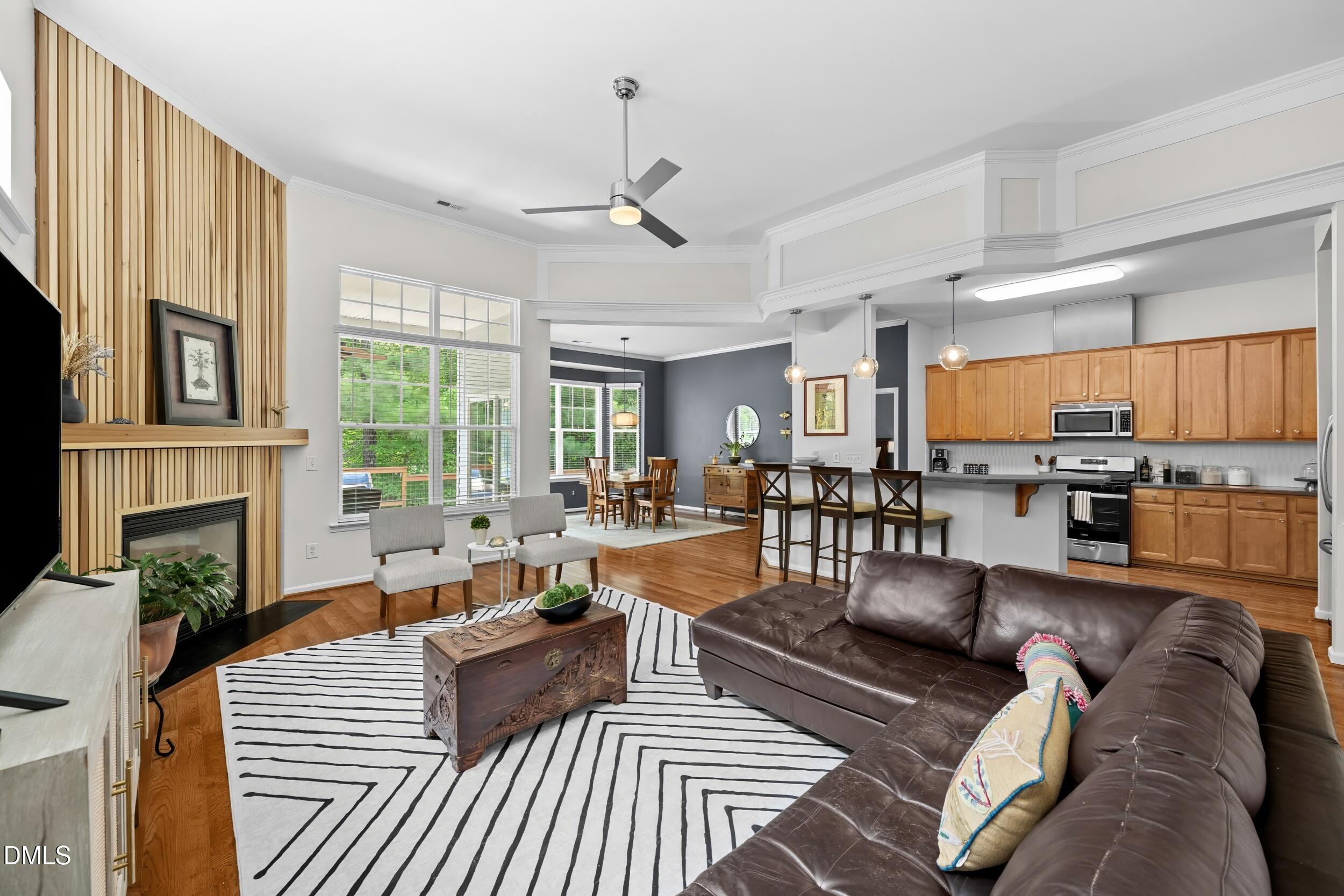 106 Silver Pine Court