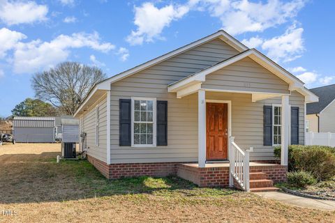 A home in Dunn