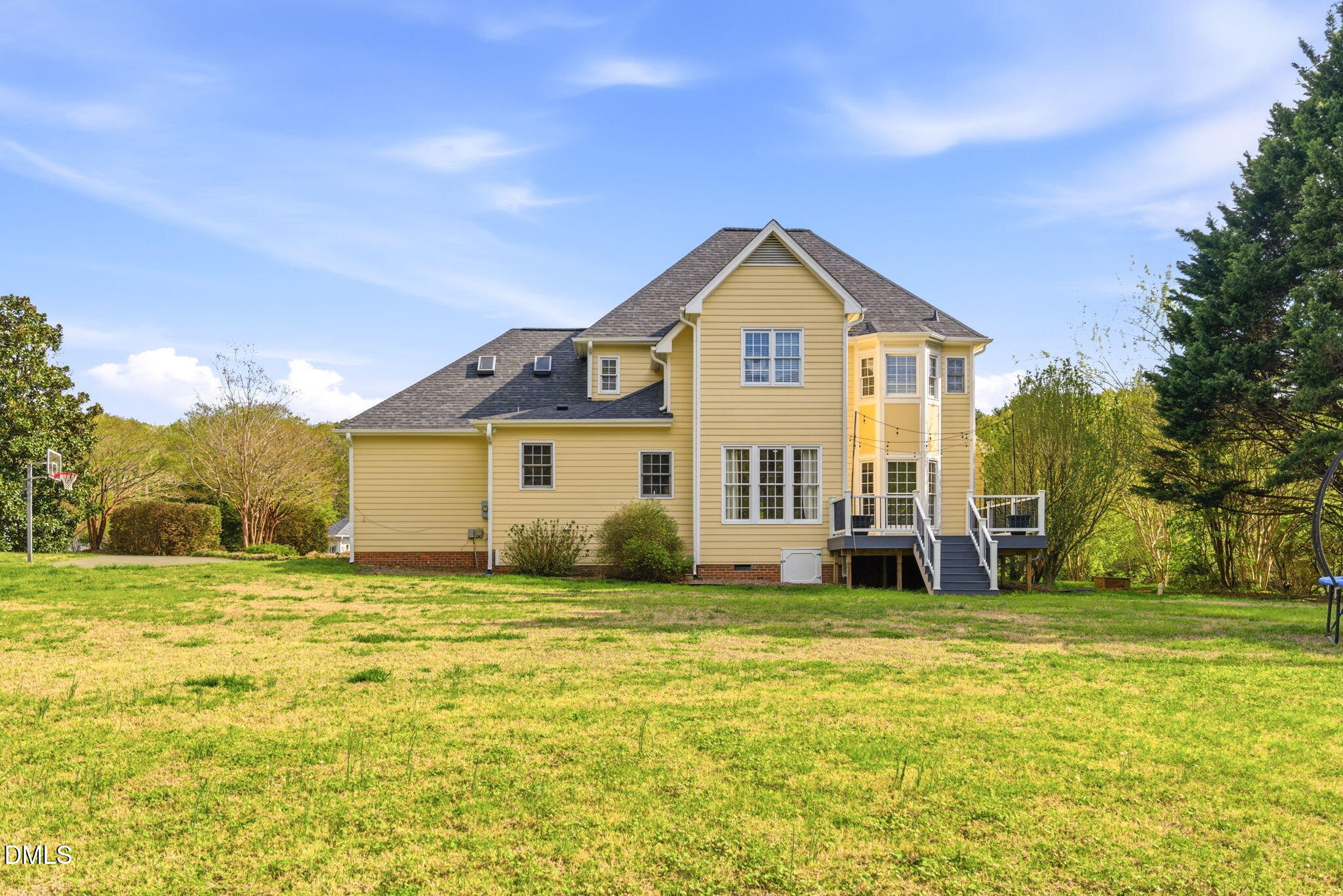 2345 Knoll Ridge Lane