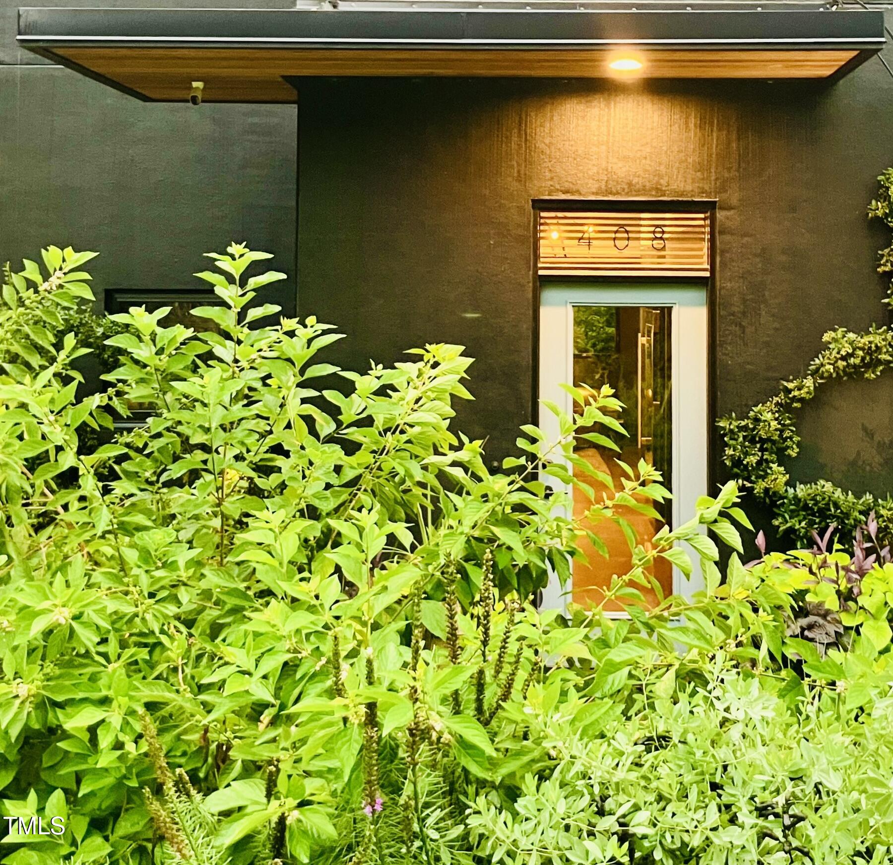 408 Anita Street