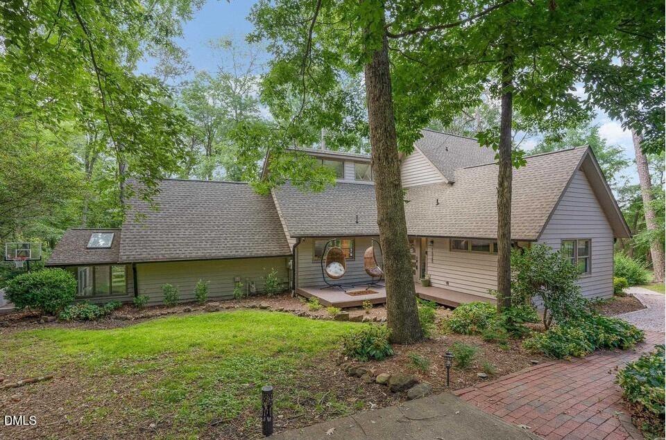1525 Arboretum Drive
