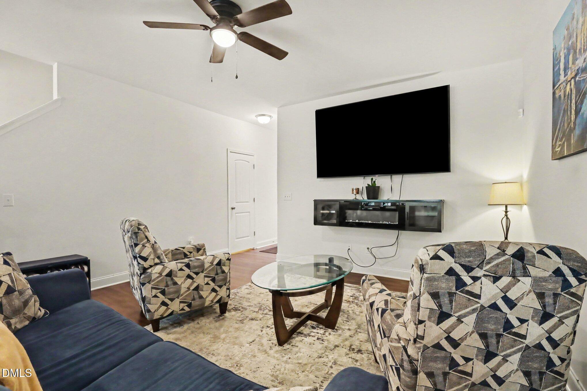 270 E Porthaven Way