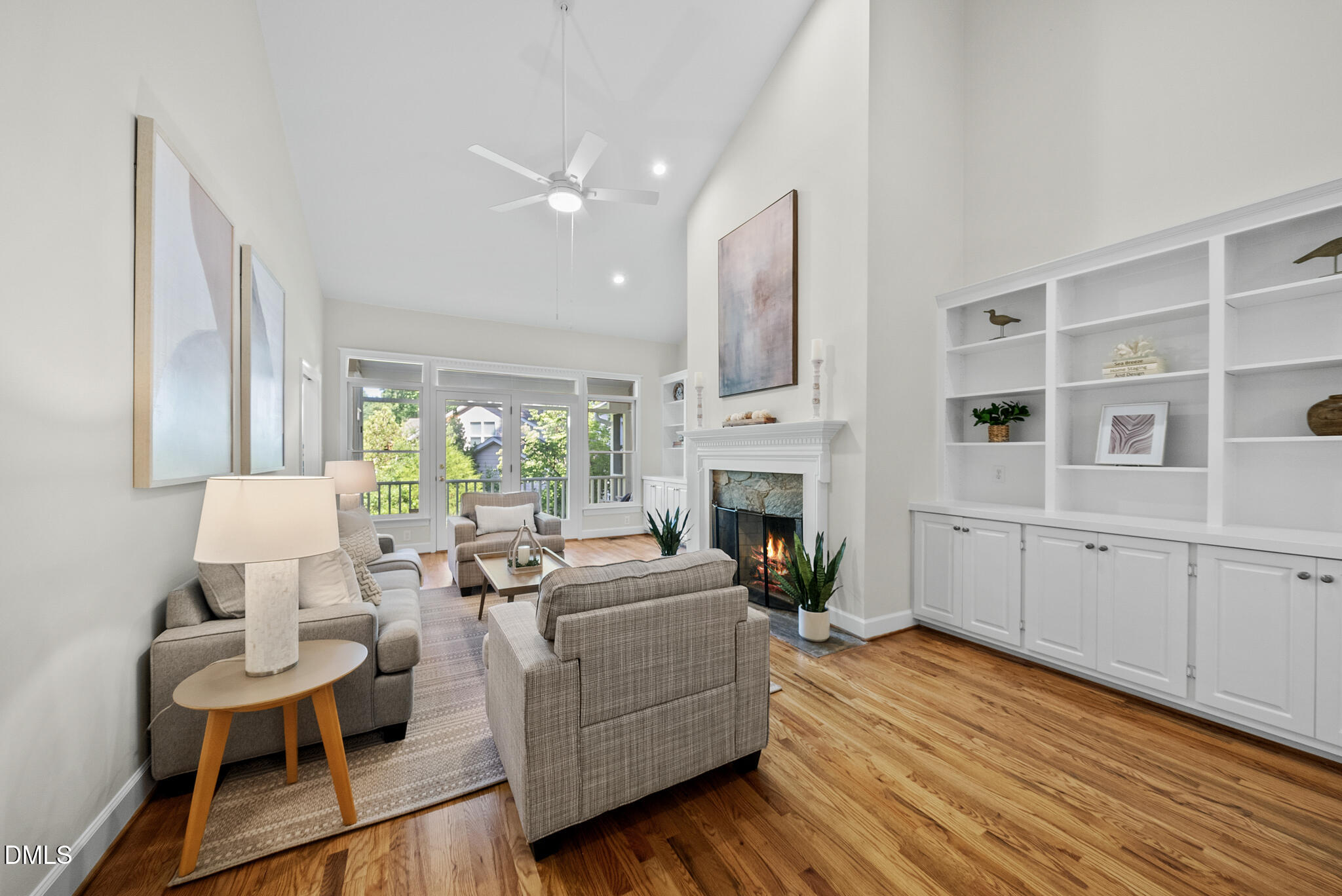 407 Ironwoods Drive