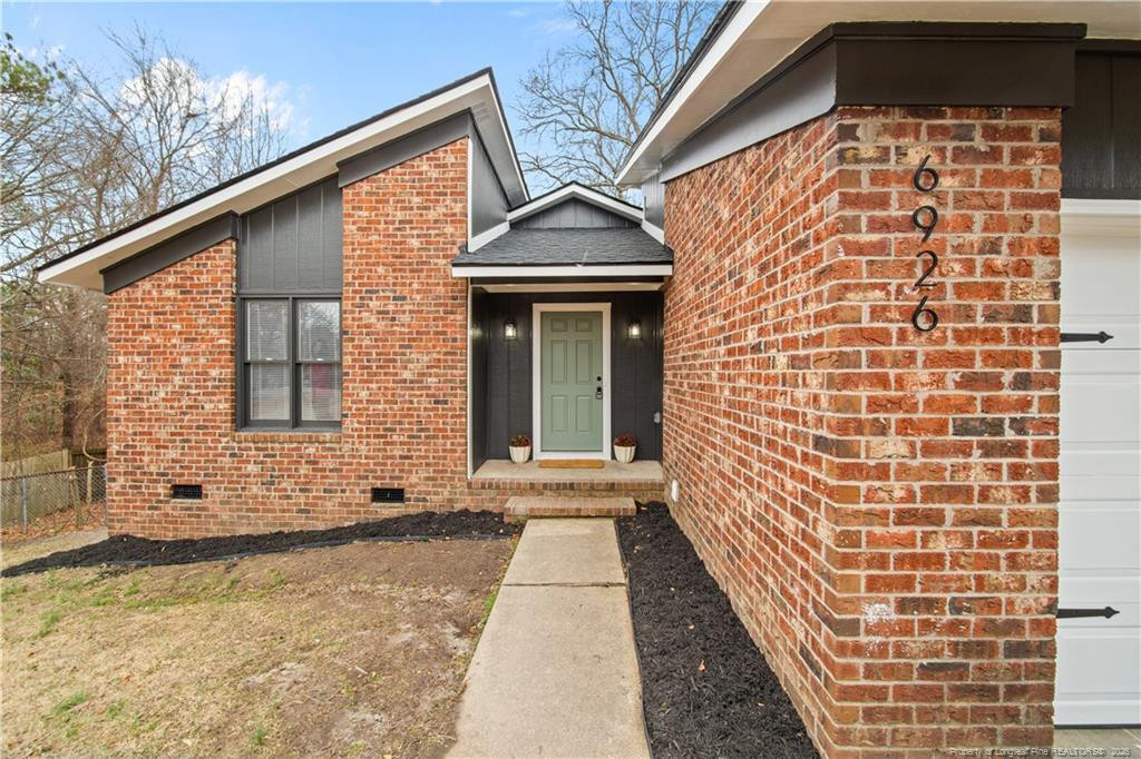 6926 Melbourne Drive