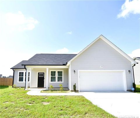 318 E David Parnell Street E Parkton NC 28371