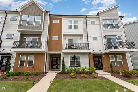 Townhouse in Wendell NC 2127 Big Falls Drive Drive.jpg