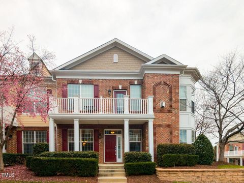 9221 Calabria Dr 121 Raleigh NC 27617