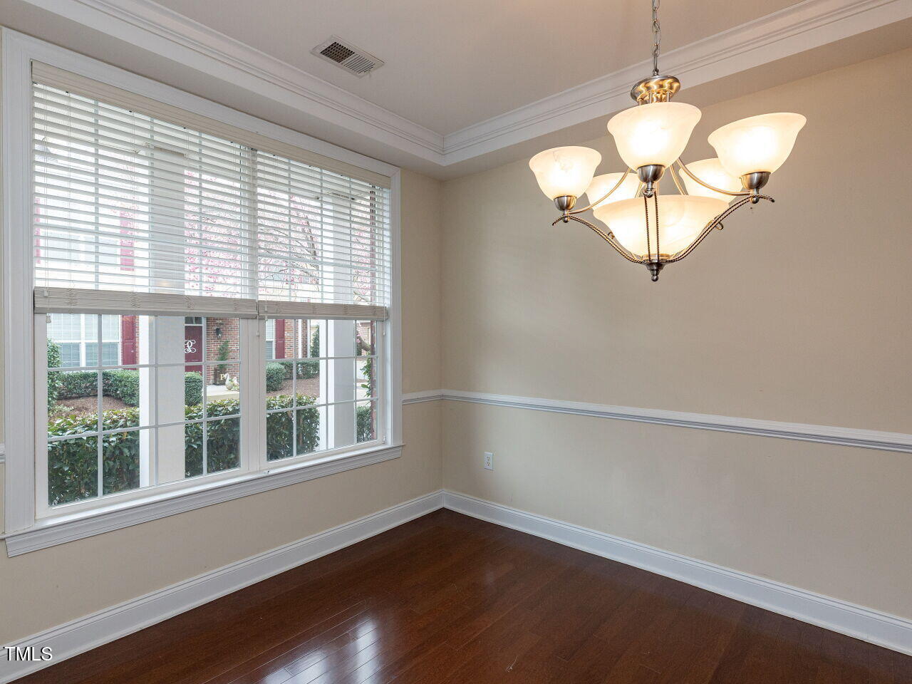 9221 Calabria Dr 121