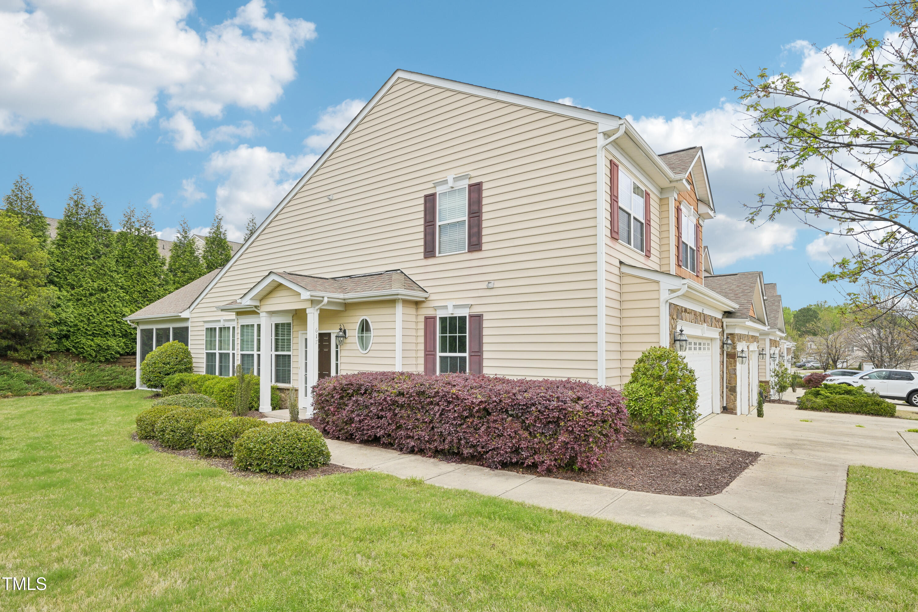 617 Sealine Drive