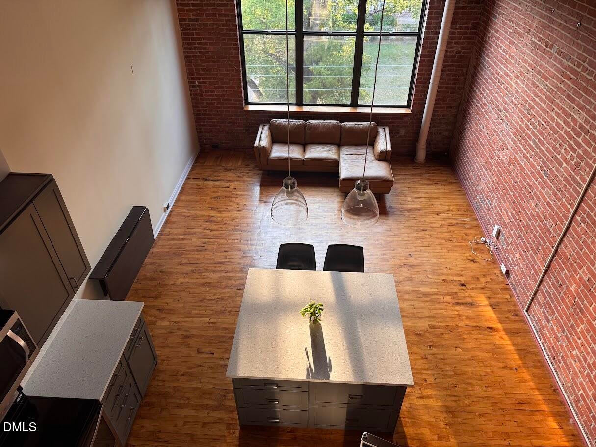 500 N Duke Street 53-307