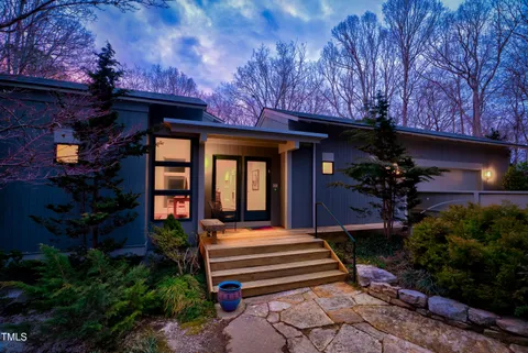 MLS: 10081877