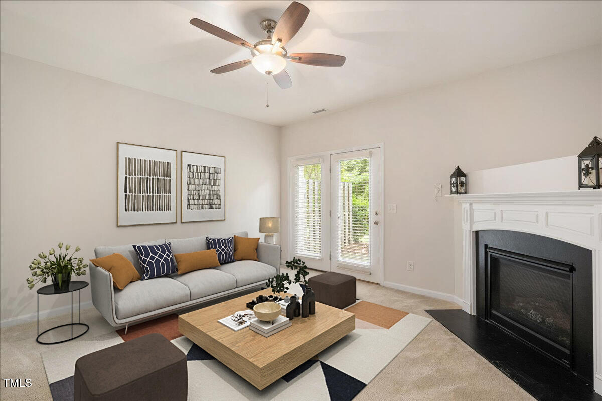 Durham, North Carolina 27713, United States, 2 Bedrooms Bedrooms, ,3 BathroomsBathrooms,Residential,Active,257636