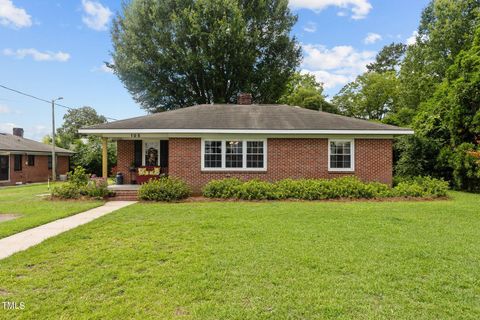 A home in Lillington