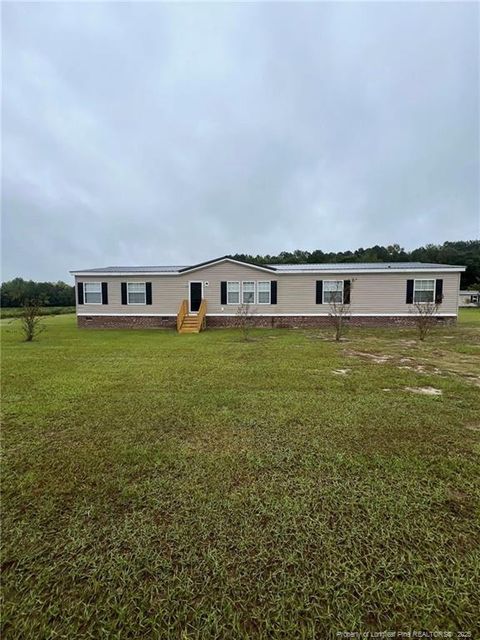 166 Jomar Road Orrum NC 28369