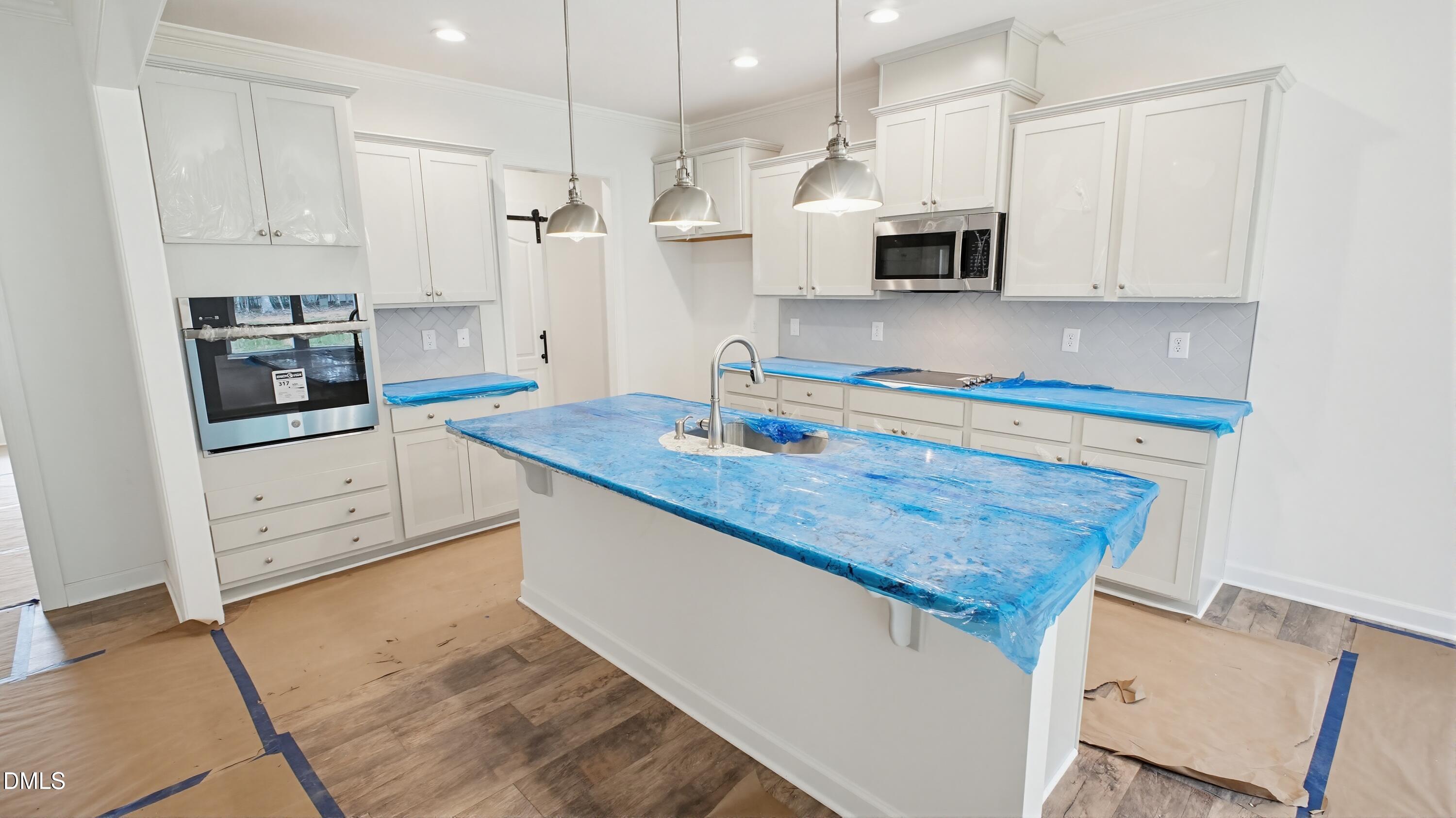 272 Seahawk Way