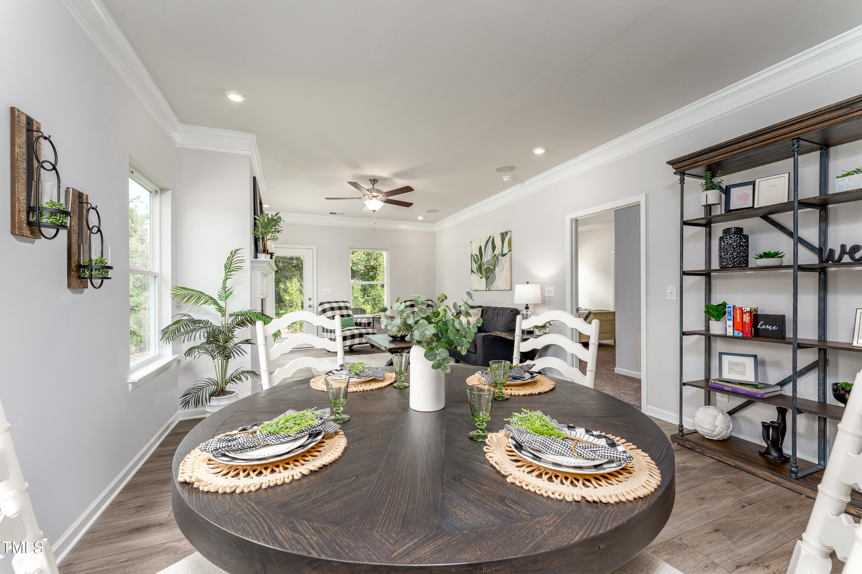 122 E American Marigold Drive