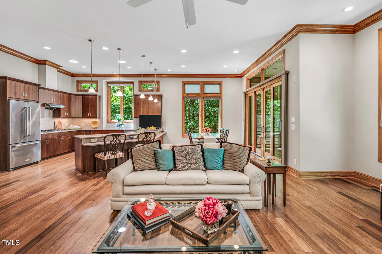 289 Stoneview