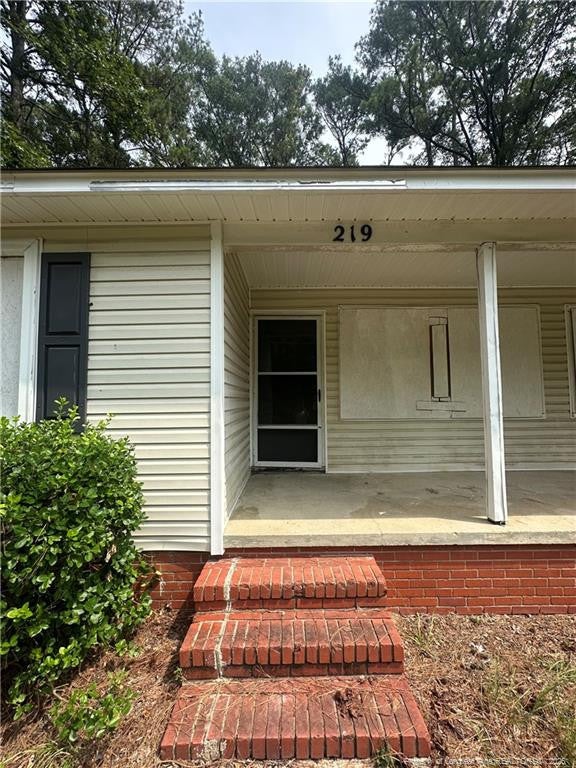 219 Colonial Drive